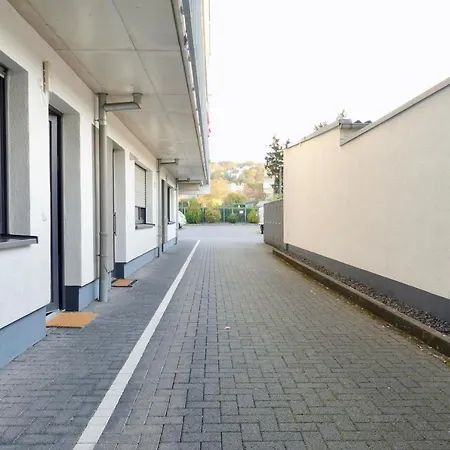 Neu - Gemütliches Und Modernes Mit Stellplatz *