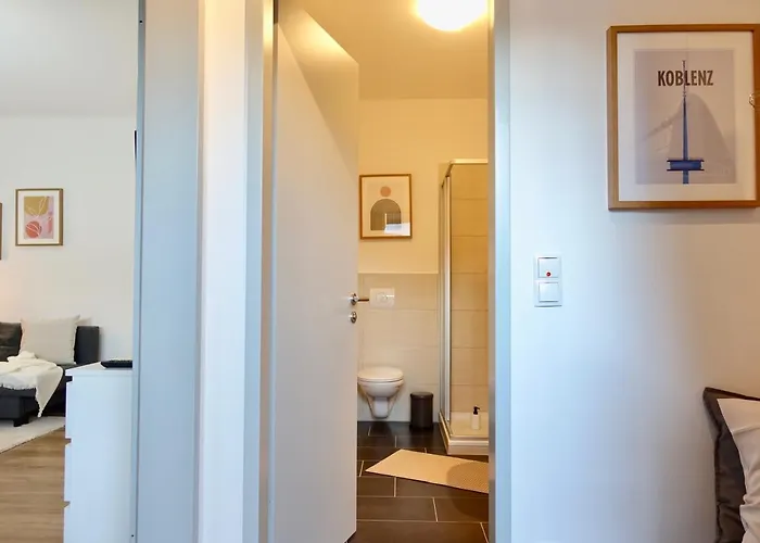 Modernes Studio-apartment Mit Privatem Stellplatz Fuer Bis Zu 4 Personen Nur Wenige Minuten Zur Mosel & Stadt Apartamento