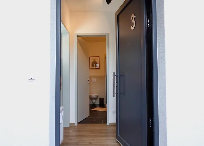 Modernes Studio-apartment Mit Privatem Stellplatz Fuer Bis Zu 4 Personen Nur Wenige Minuten Zur Mosel & Stadt Apartamento