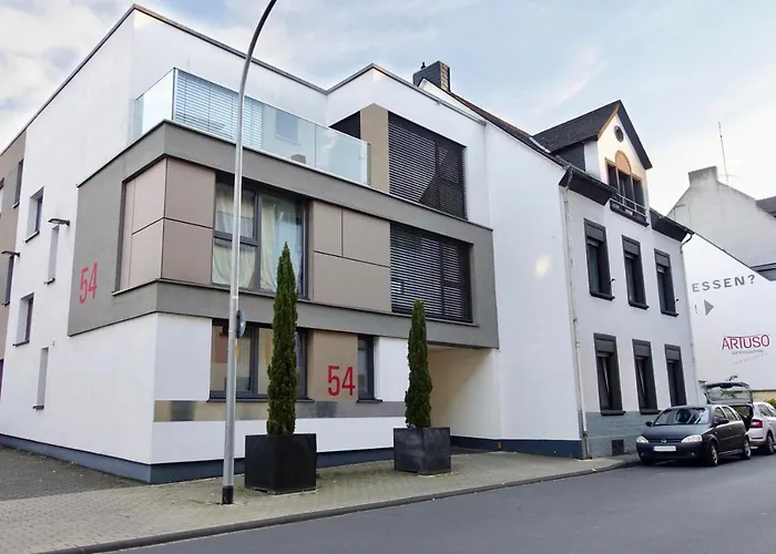 Modernes Studio-apartment Mit Privatem Stellplatz Fuer Bis Zu 4 Personen Nur Wenige Minuten Zur Mosel & Stadt Apartamento Coblença